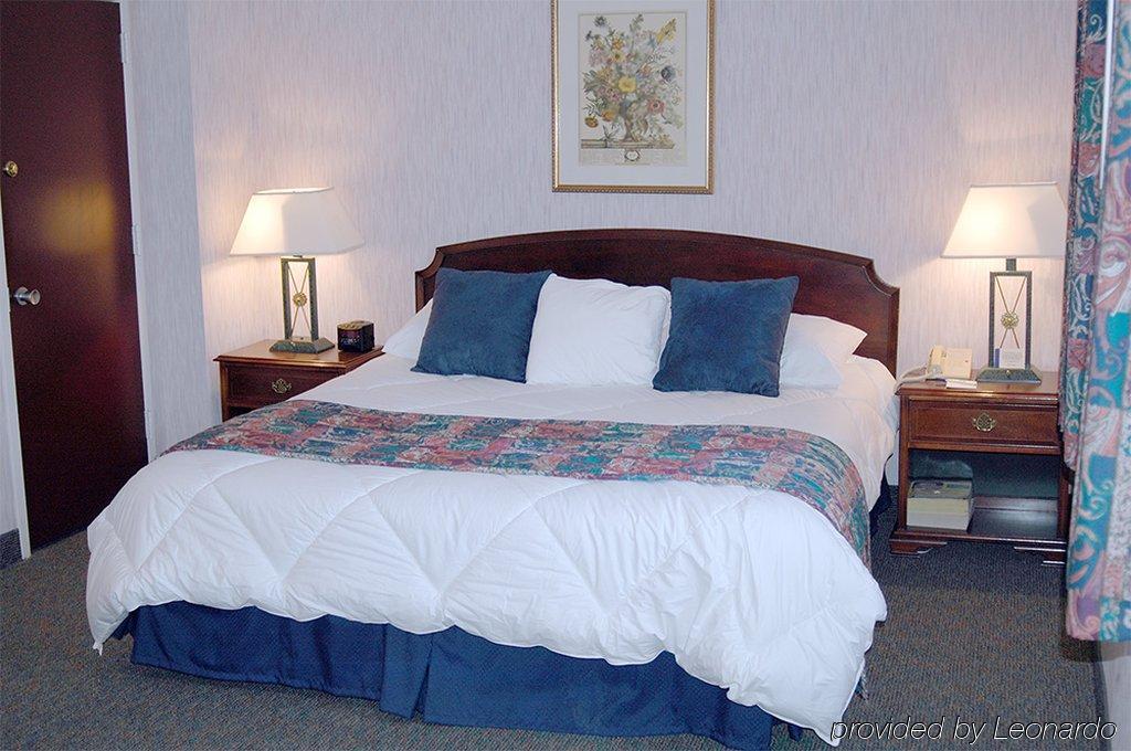 Best Western Tysons Westpark Маклин Номер фото